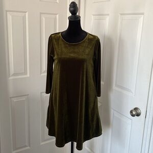 Agnes and Dora NWT Olive Green Velvet Dress